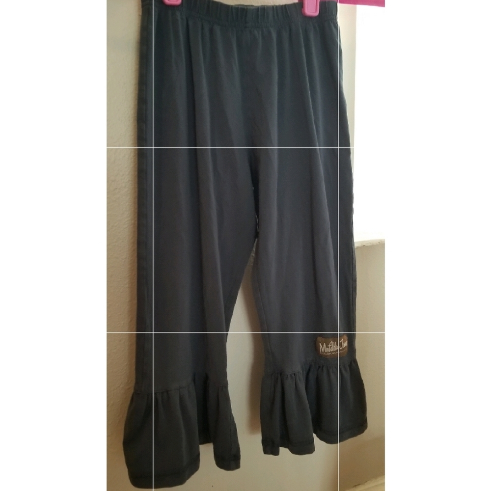 Ruffle pants